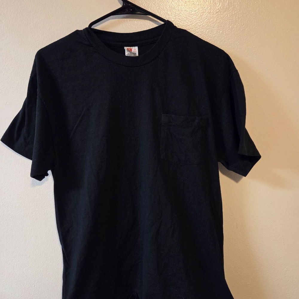 Hanes Mens Pocket T-Shirt Black Short Sleeve 100% Cotton Crew Neck Large Vintage